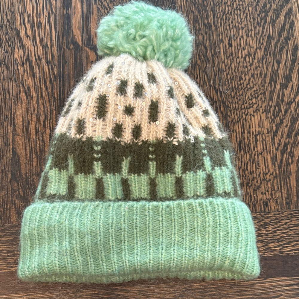 Universal Thread Mint Green Knit Pom-Pom Beanie